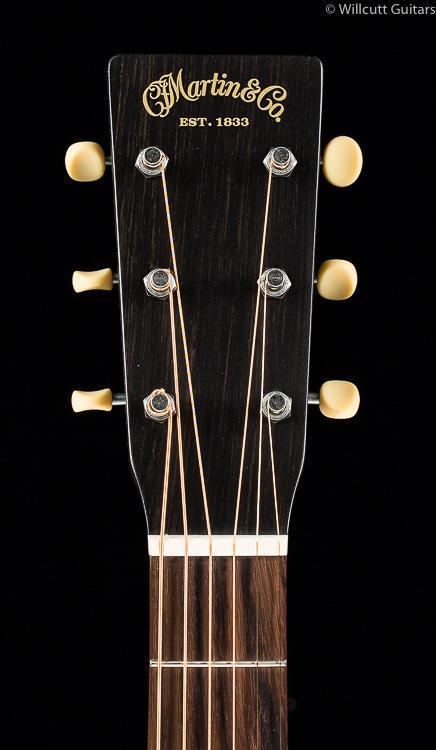 Martin 000-17 Black Smoke (669)