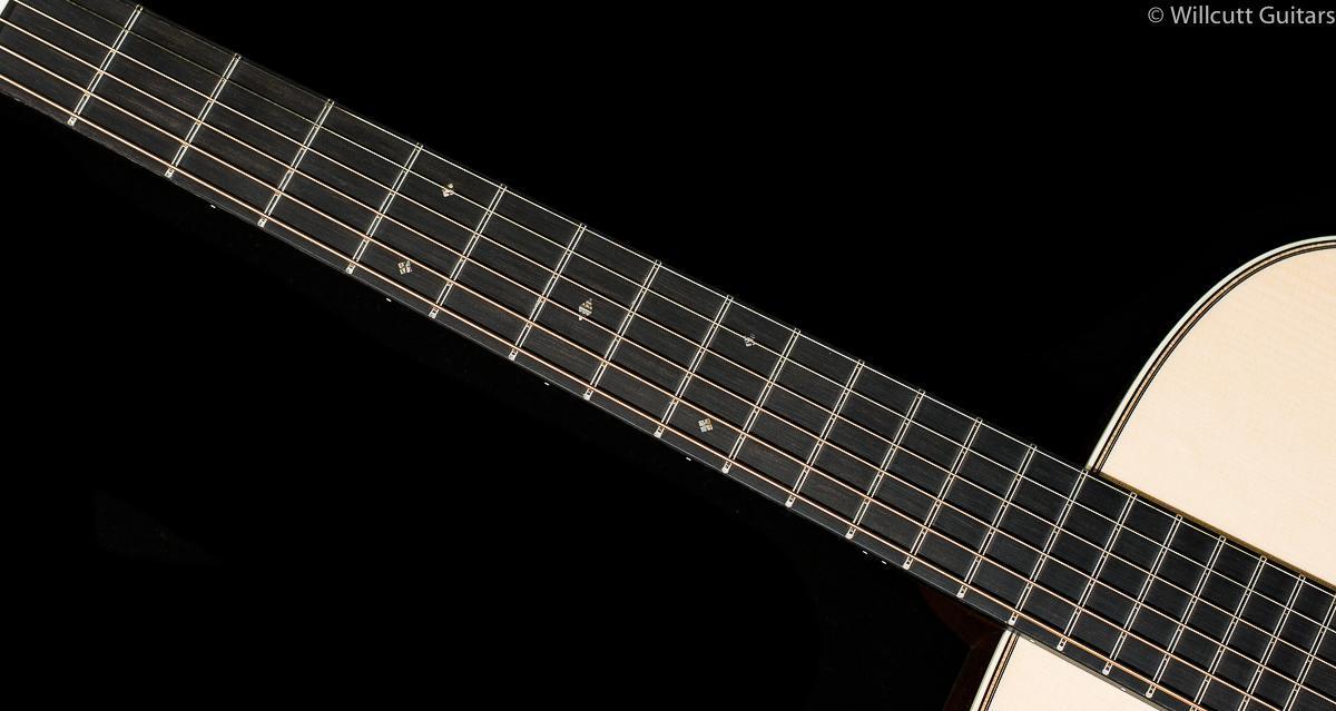 Martin Custom Shop D-28 Guatemalan Rosewood (778)