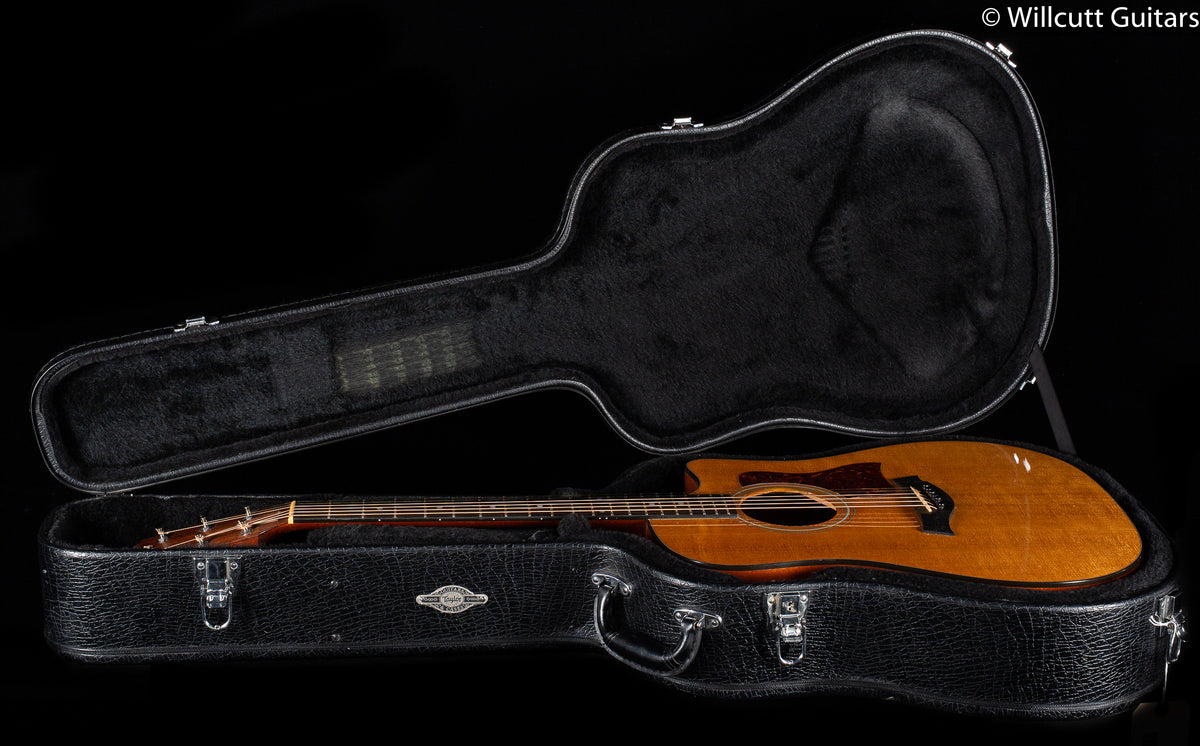 Taylor 2002 310ce USED