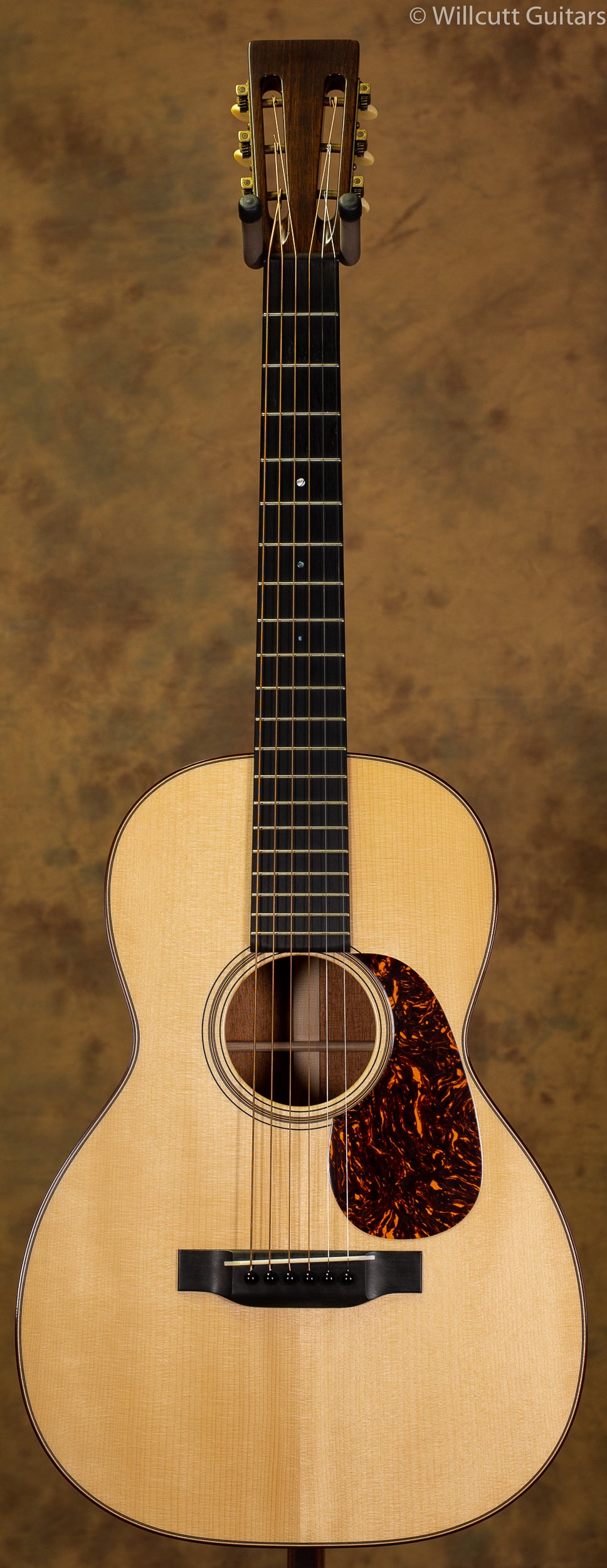 Martin 00-18 Authentic USED