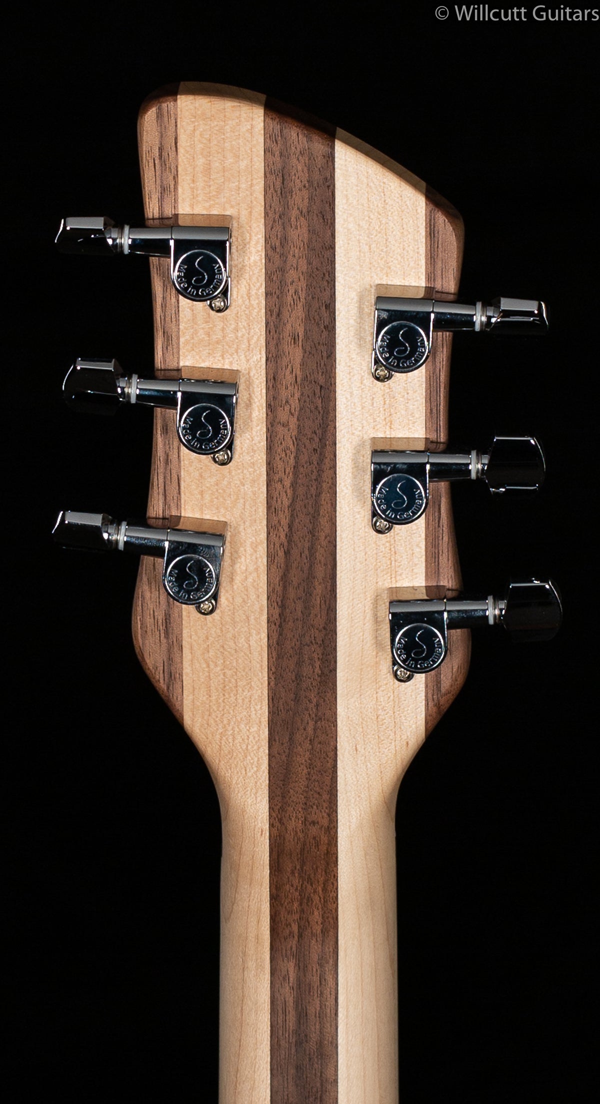 Rickenbacker 330W Walnut