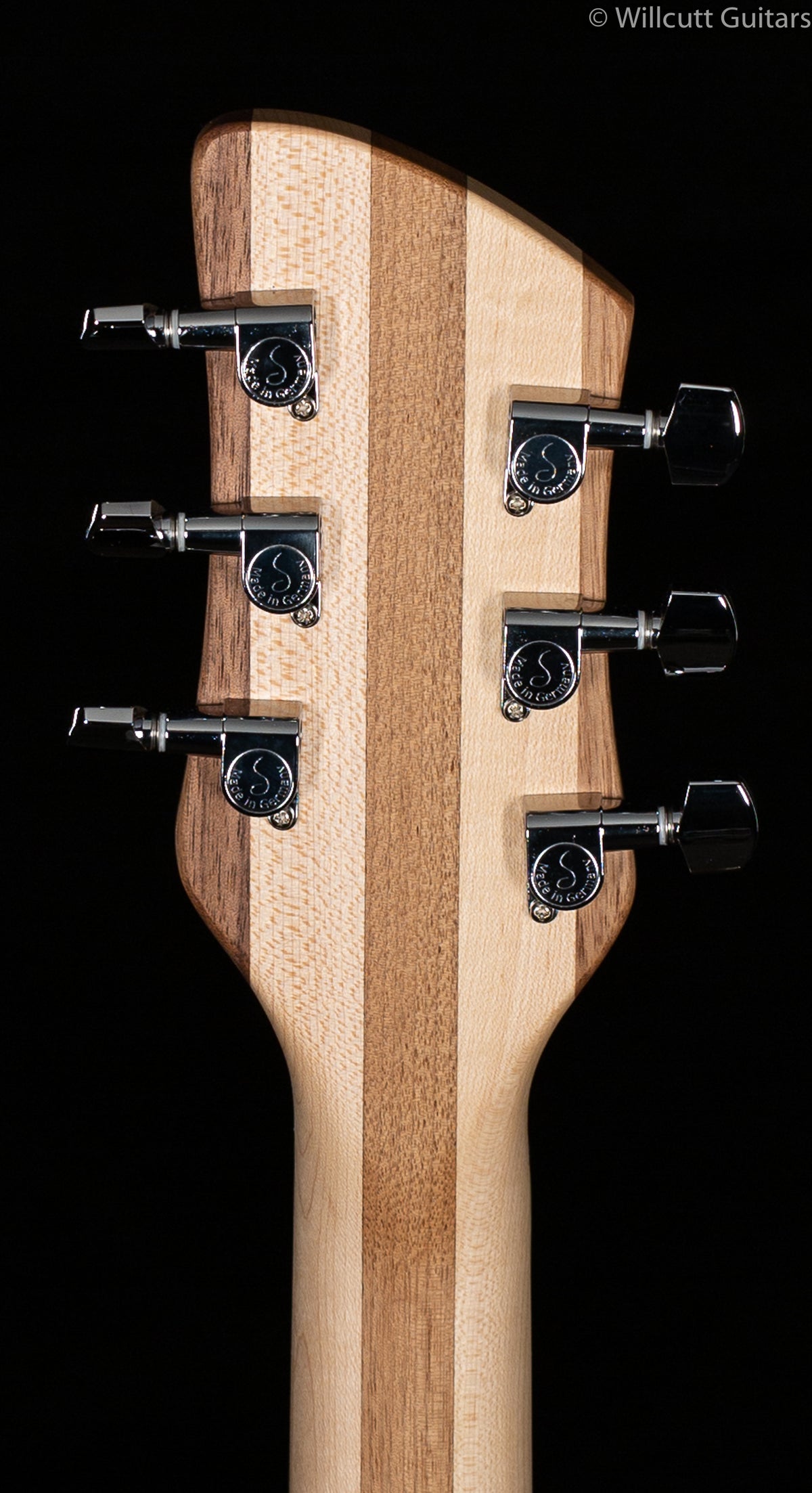 Rickenbacker 330W Walnut