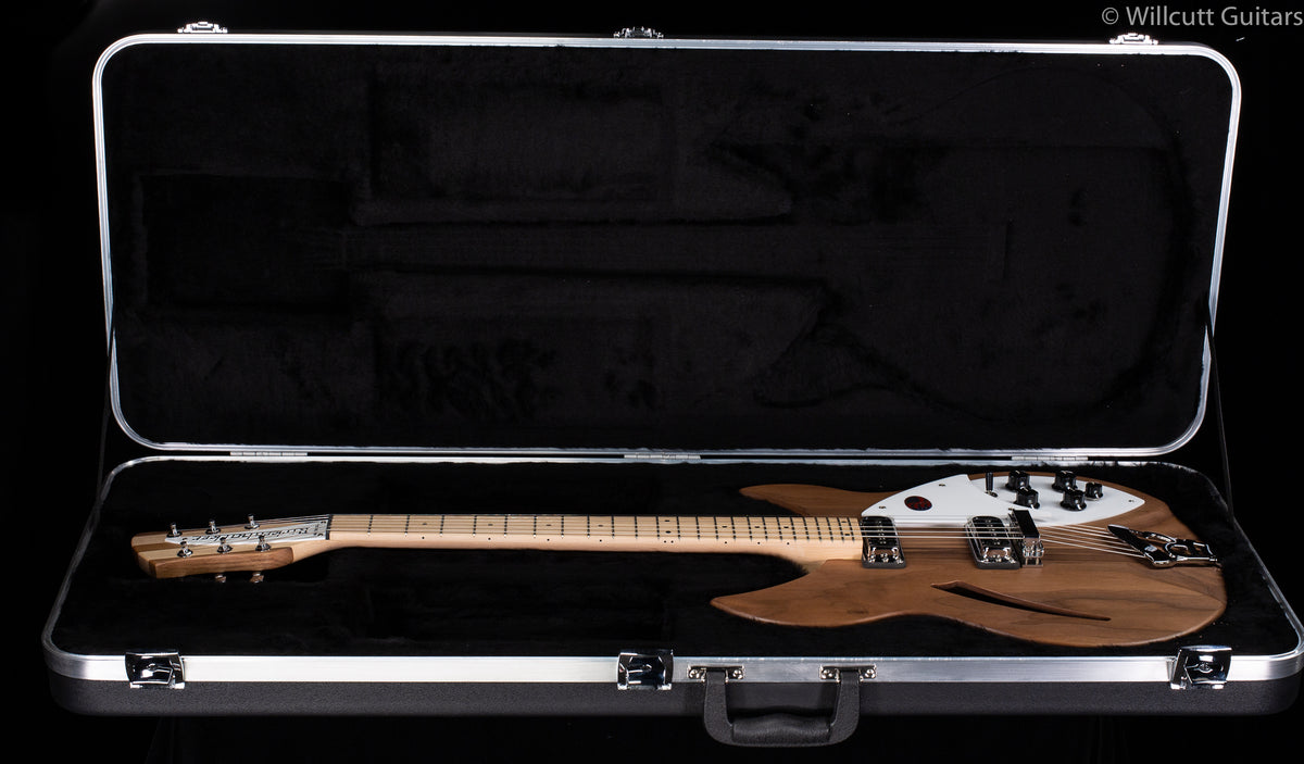 Rickenbacker 330W Walnut