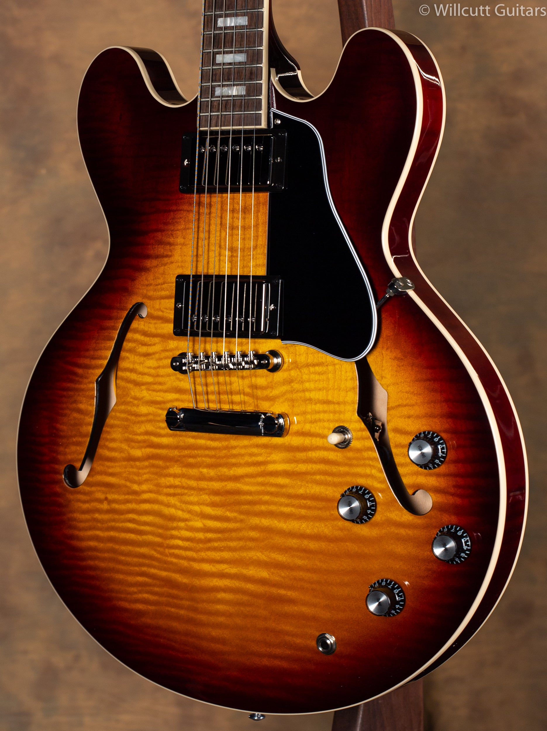 gibson 335 tobacco sunburst 2008 ES-335 Dot Electric Guitar and Vintage Deluxe tuners with Keystone buttons. Gibson ESDP 335 Tobacco Sunburst,