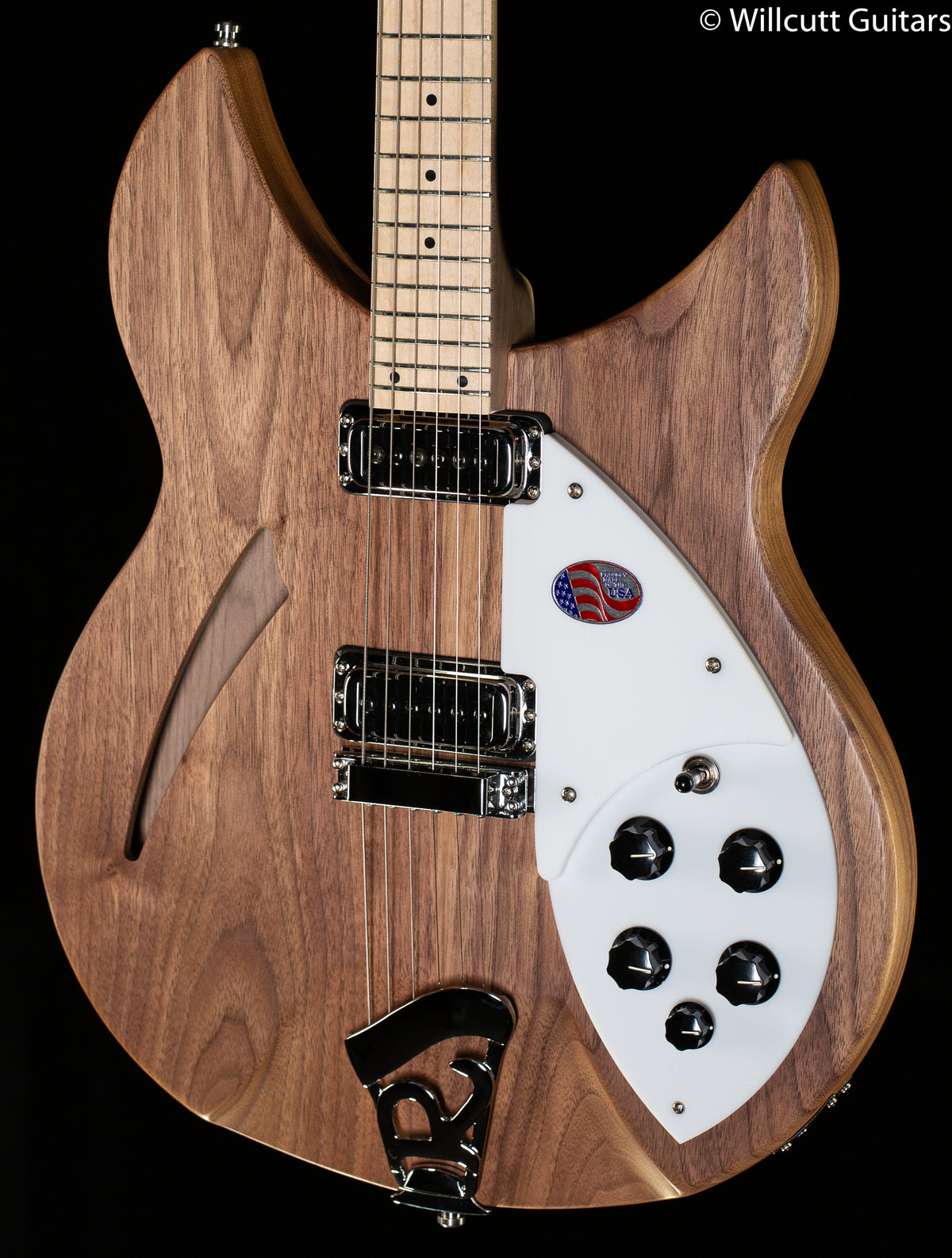 Rickenbacker 330W Walnut