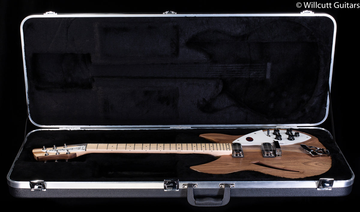 Rickenbacker 330W Walnut