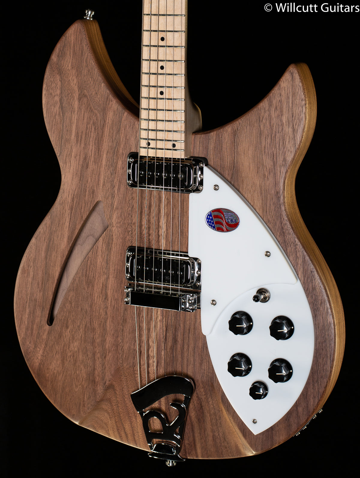 Rickenbacker 330W Walnut