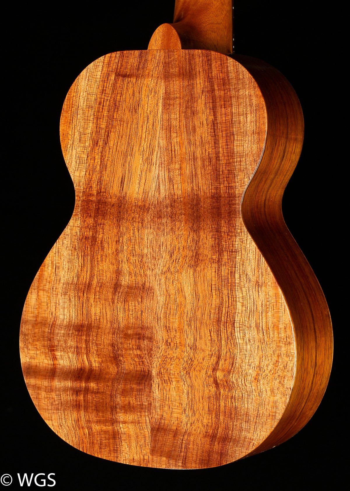 Kamaka Standard HF-2 Concert Ukulele w/Case