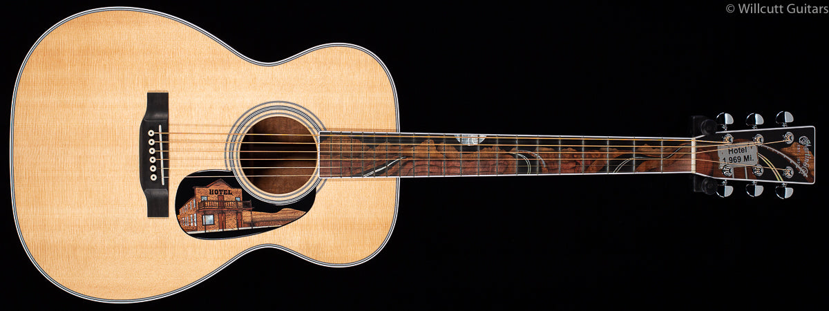 Martin Custom Shop 00 "Dark Desert Highway" (851)