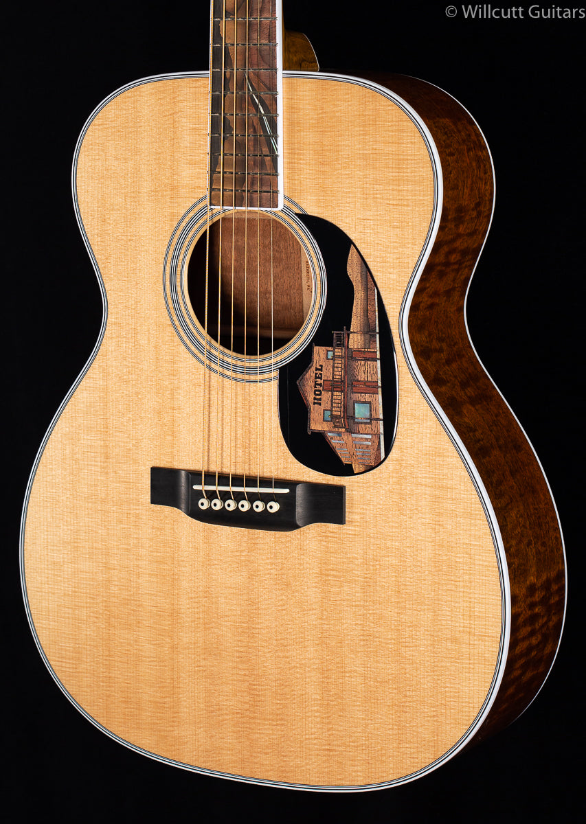 Martin Custom Shop 000-14 "Dark Desert Highway" (852)