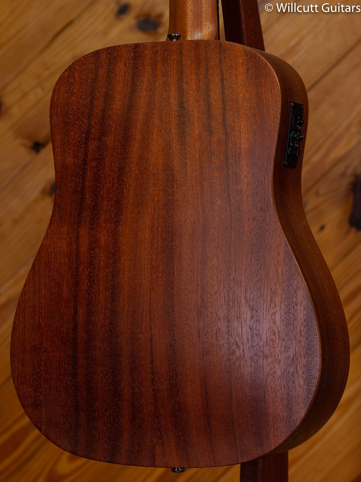 Taylor USED Baby Taylor 2 Mahogany Top DEMO