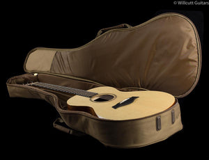 Taylor Academy 12 E Acoustic w/ Gig Bag