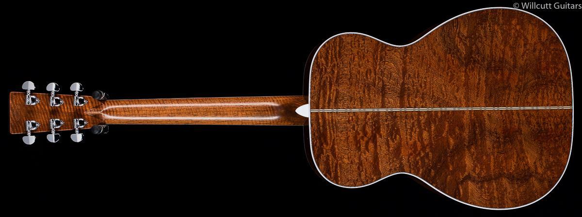 Martin Custom Shop 00 Butterfly (450)
