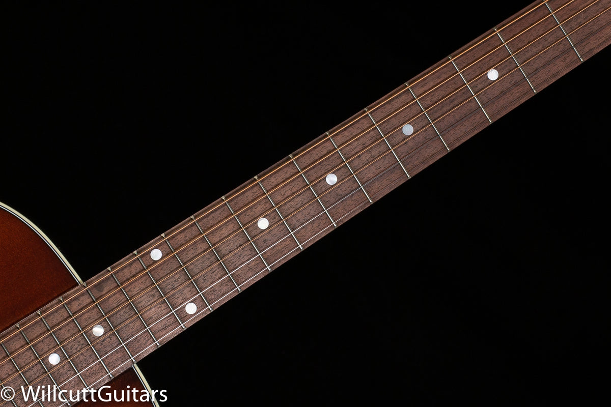 Gibson L-00 Studio Walnut