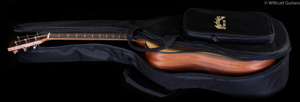 Martin D-JRA w/bag