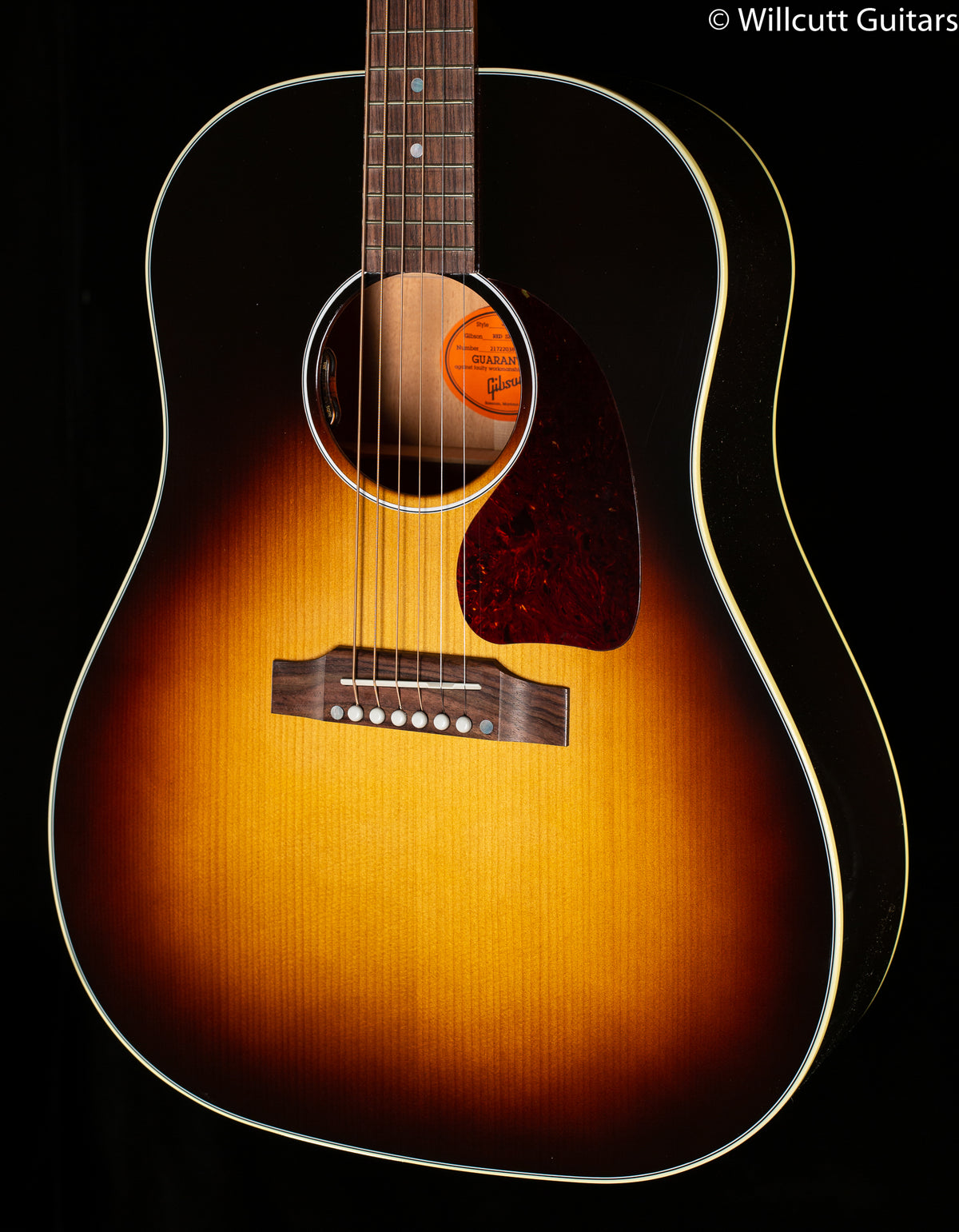 Gibson Custom Shop Willcutt Exclusive J-45 Standard Vintage Sunburst Red Spruce (038)