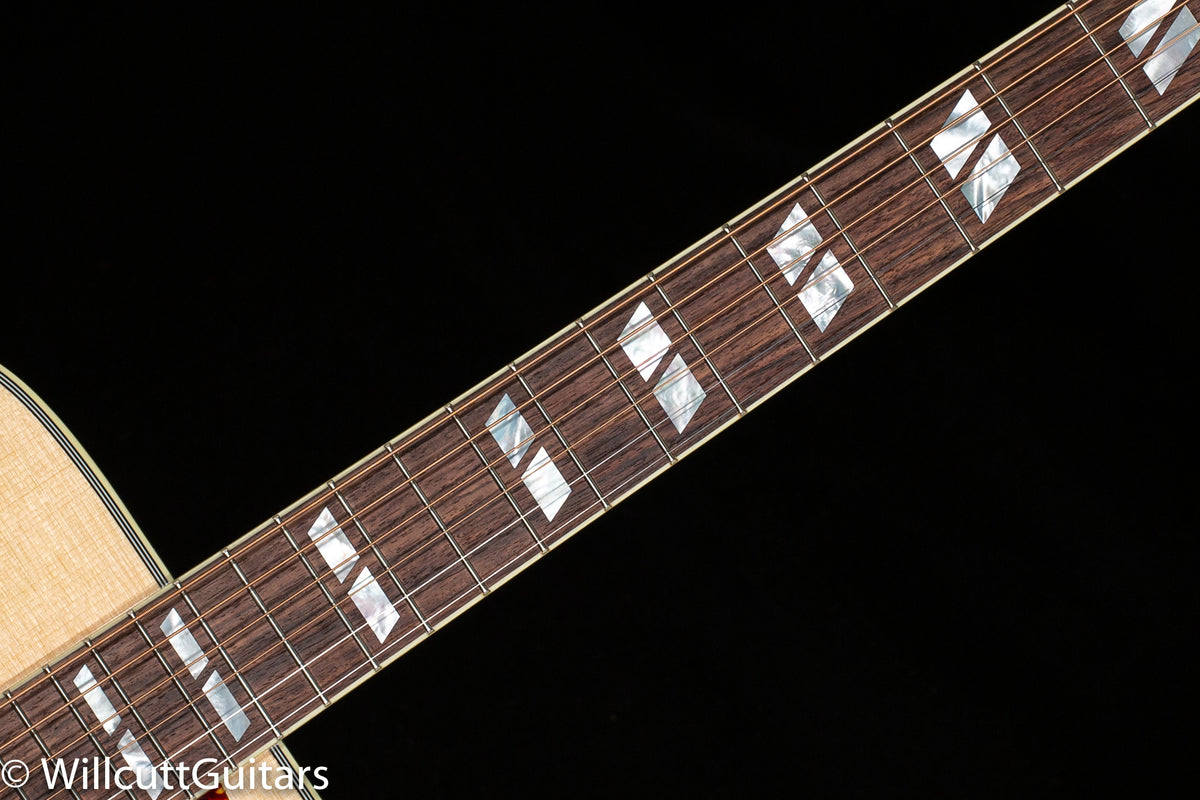 Gibson Hummingbird Original Antique Natural (084)