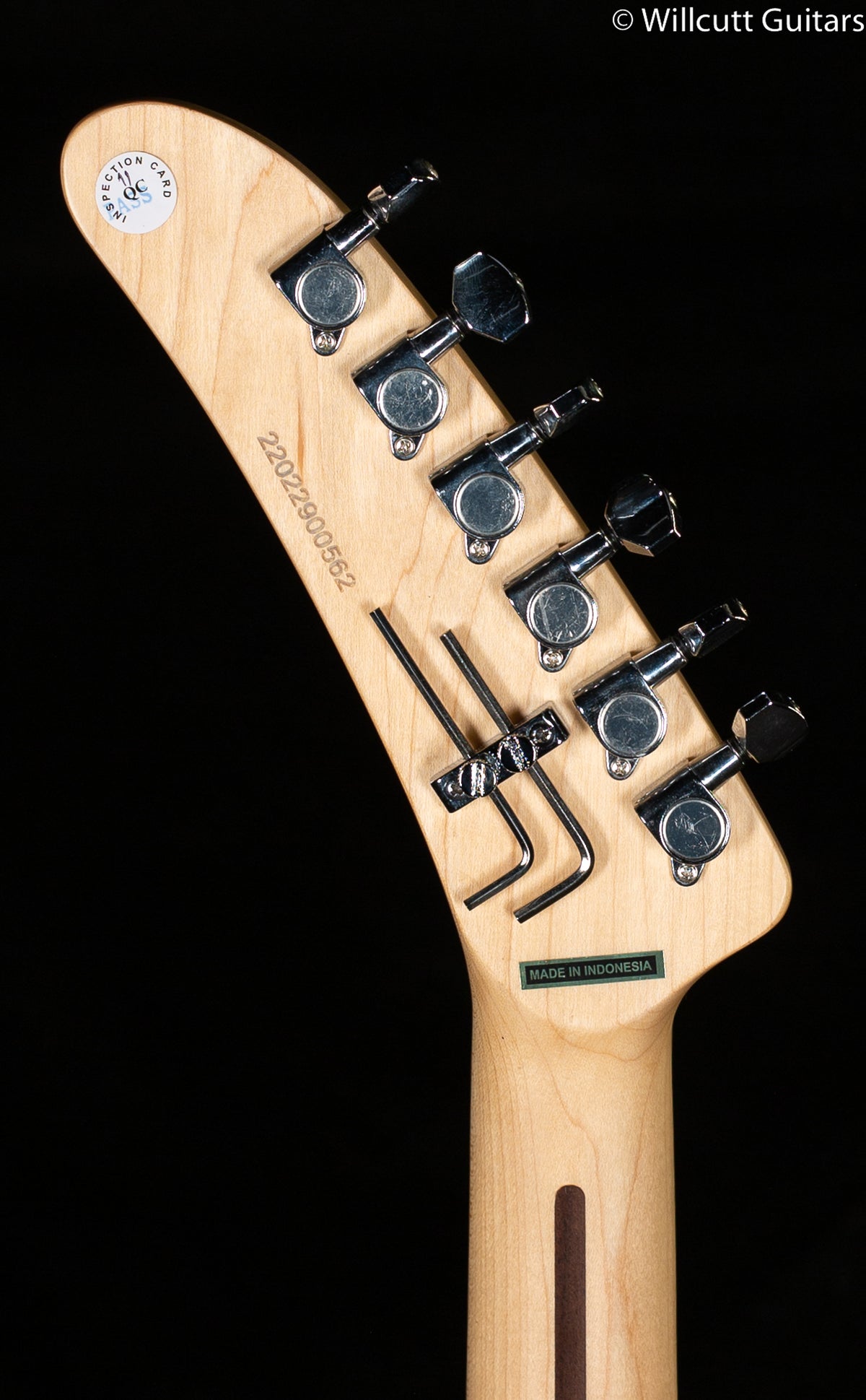 Kramer The 84 "The Illusionist" 3D Black White Swirl (562)