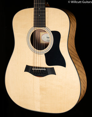 Taylor 150e Dreadnought 12 String Walnut/Sitka (029)