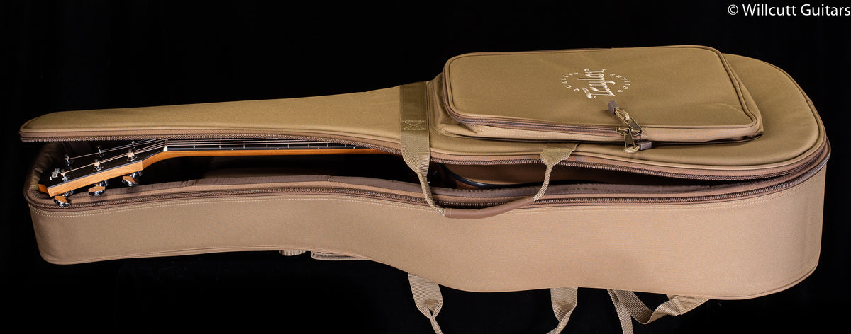 2022 Taylor 110e Dreadnought Walnut/Sitka (037)