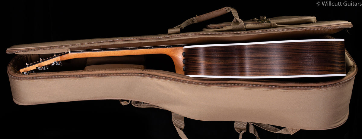 Taylor 214ce Grand Auditorium