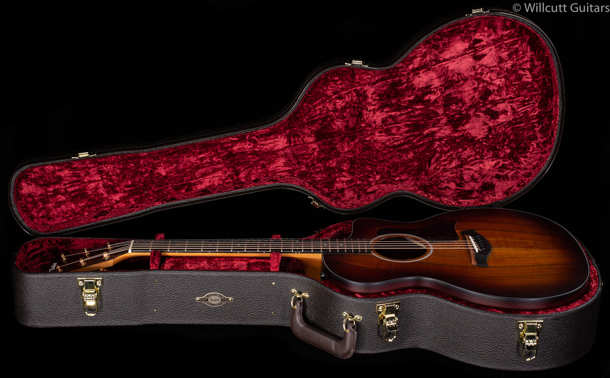 Taylor LTD 224ce-K Deluxe Satin