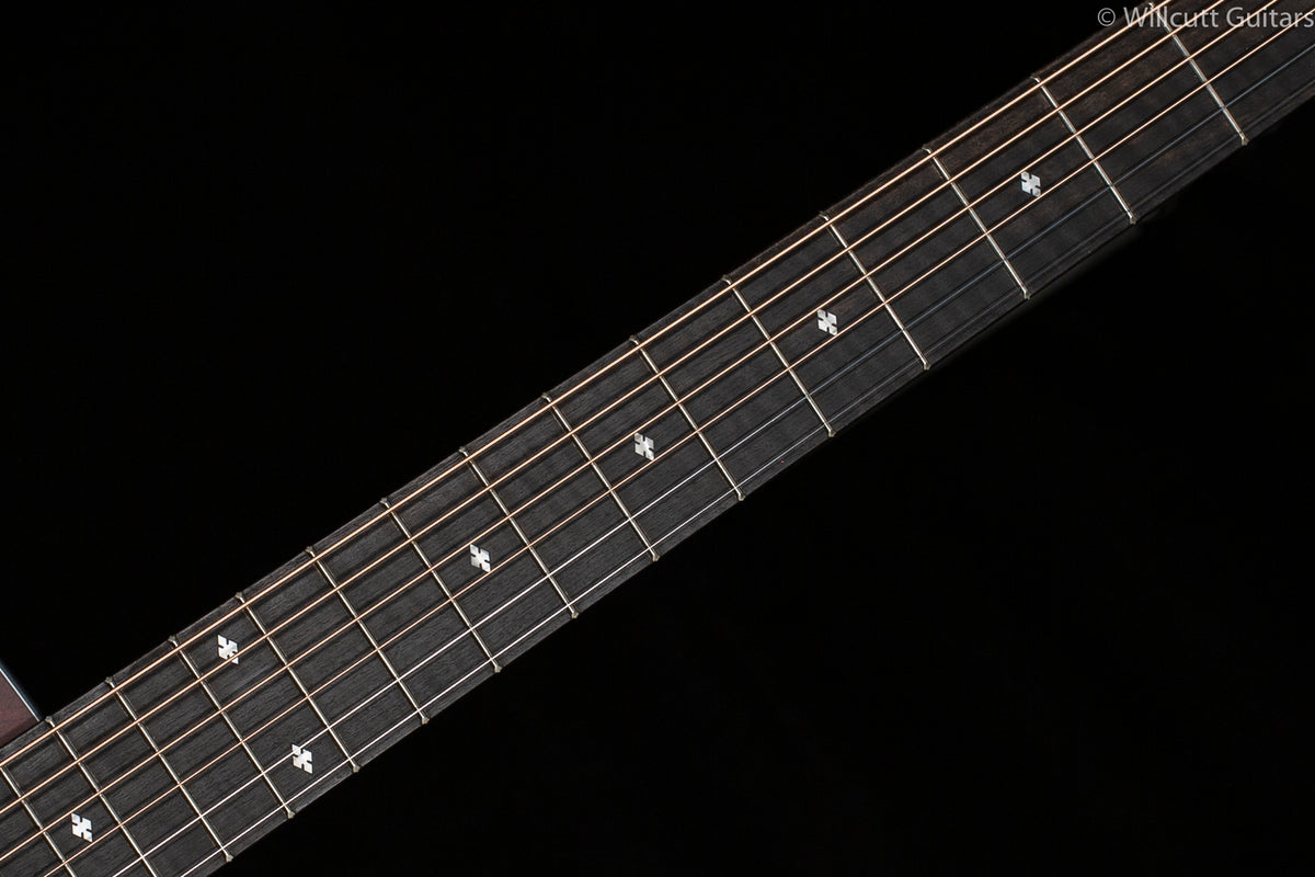 Taylor LTD 224ce-K Deluxe Satin