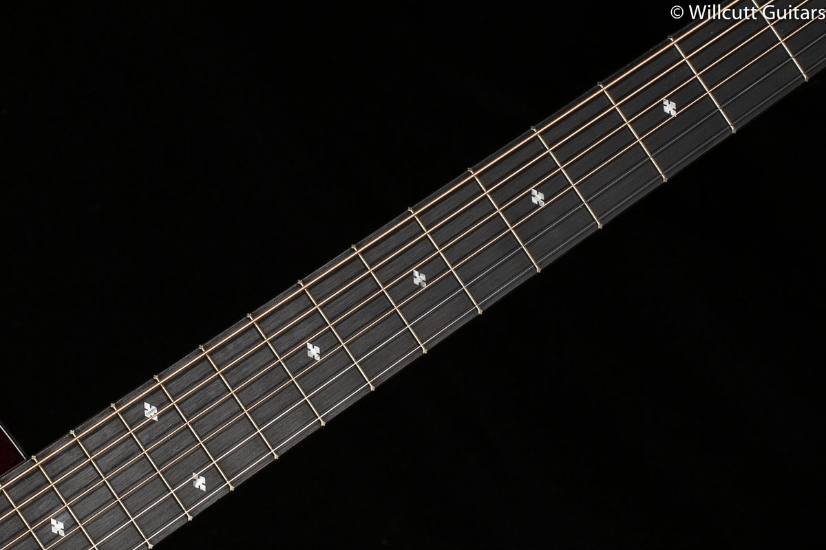 Taylor 224ce-K DLX