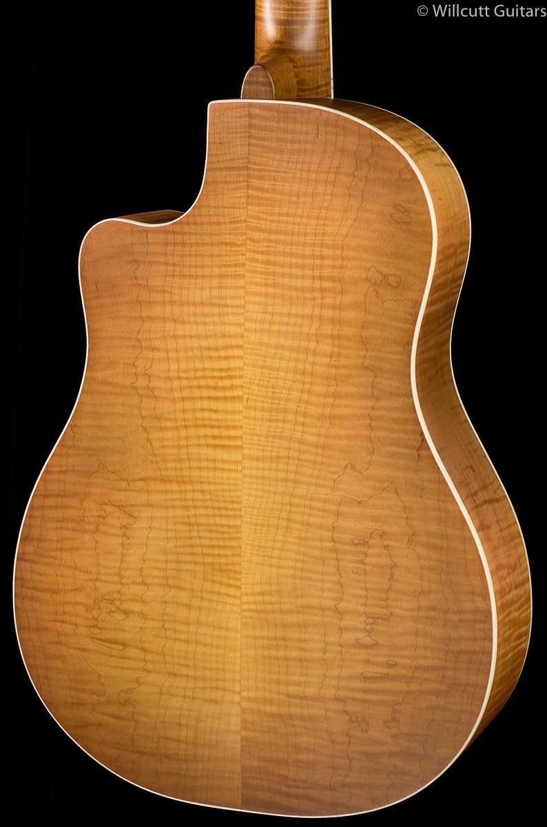 National M-1 Tricone Cutaway Flamed Maple (160)