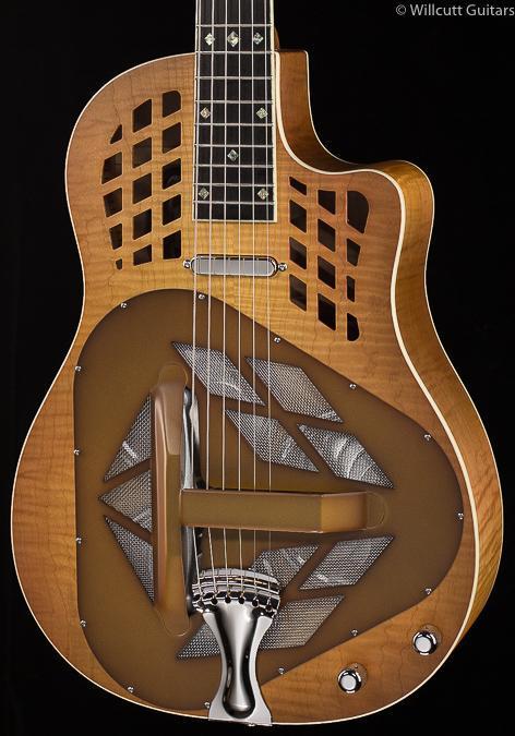 National M-1 Tricone Cutaway Flamed Maple (160)