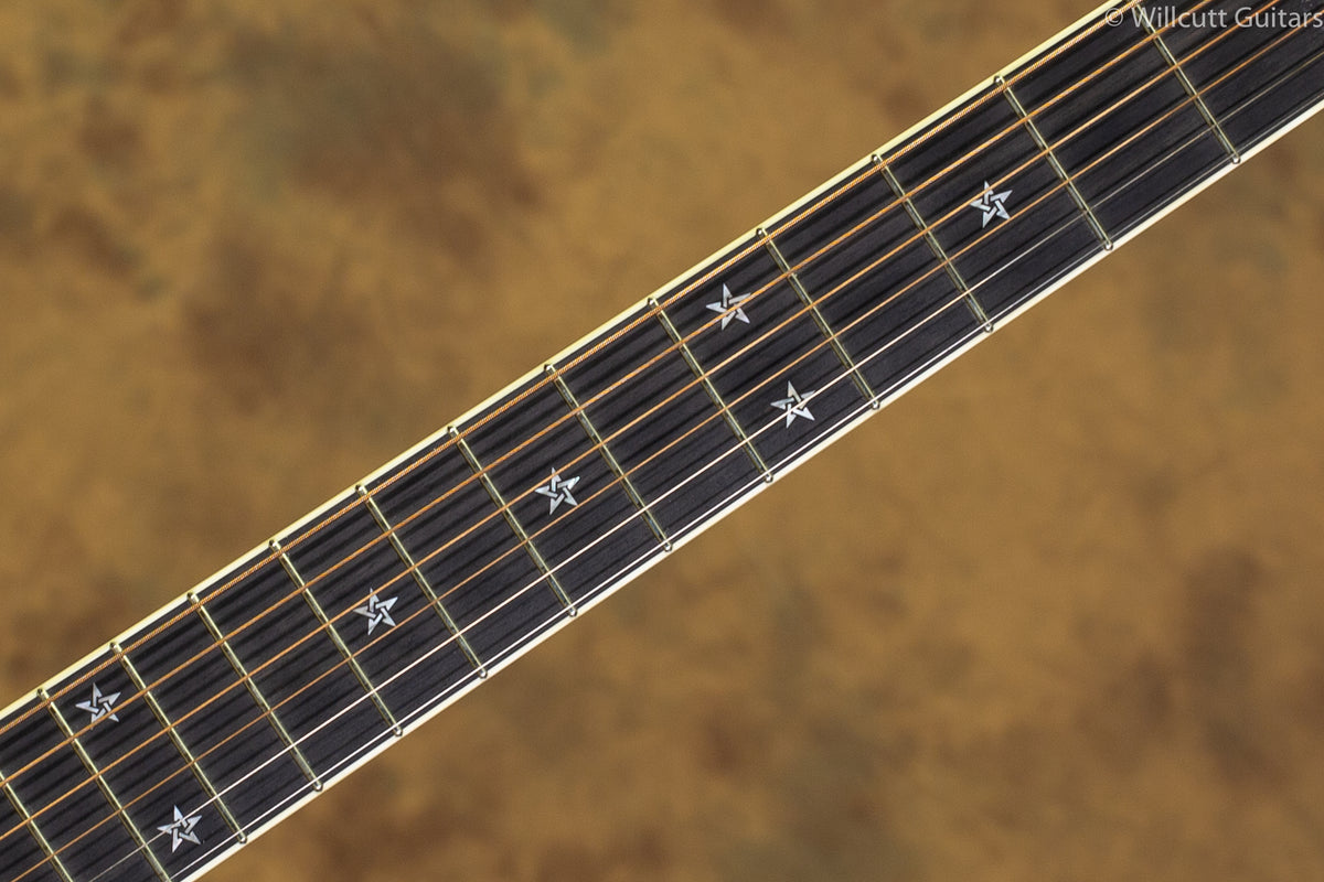 Martin USED Custom Shop 000-14 Fret Red White and Blue