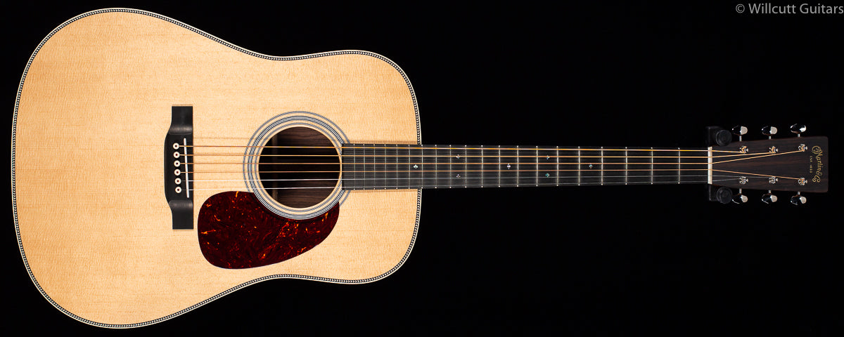 Martin Custom Shop HD-28 East Indian Rosewood (051)