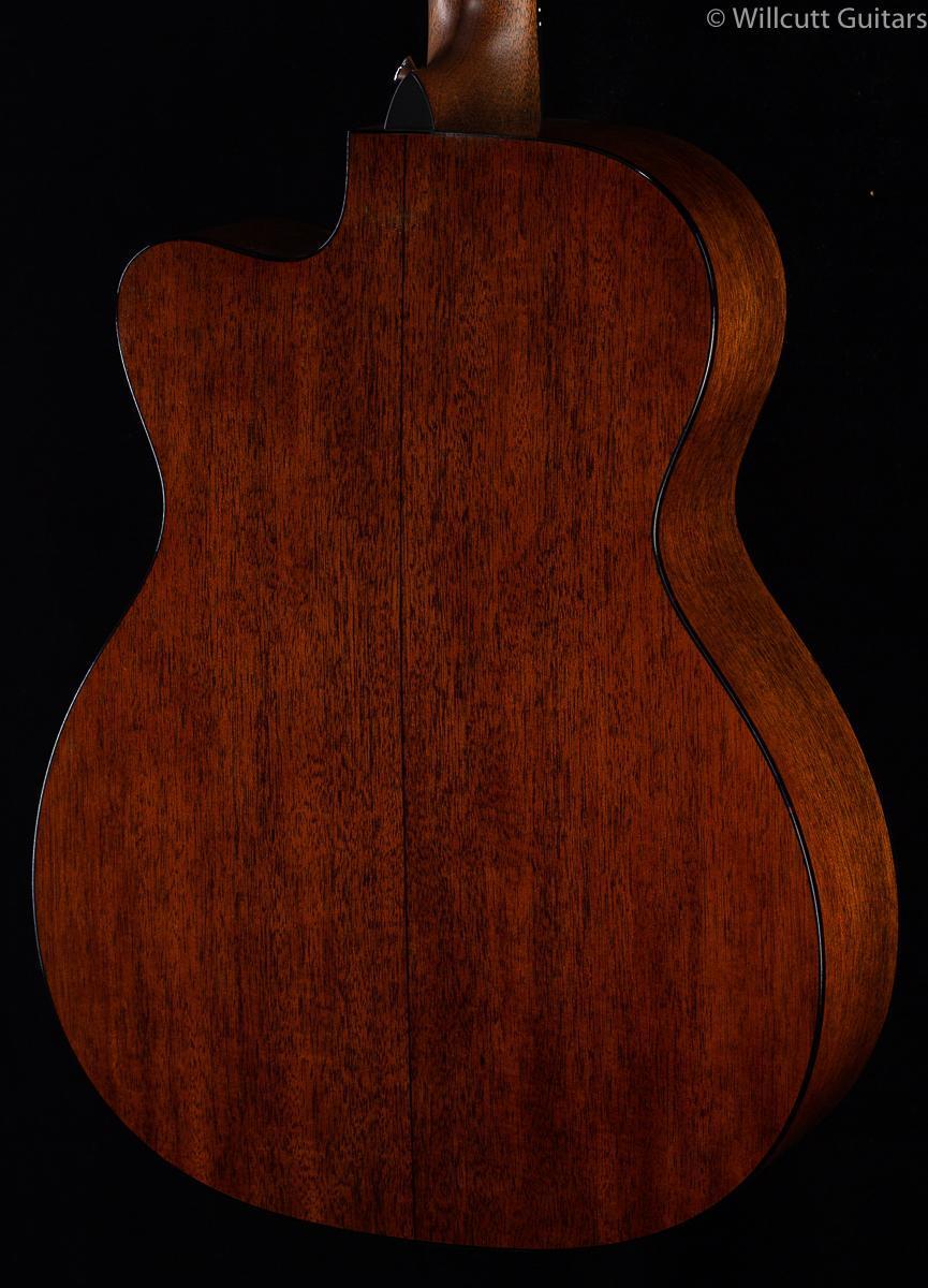 Martin OMC-18E Sunburst (557)