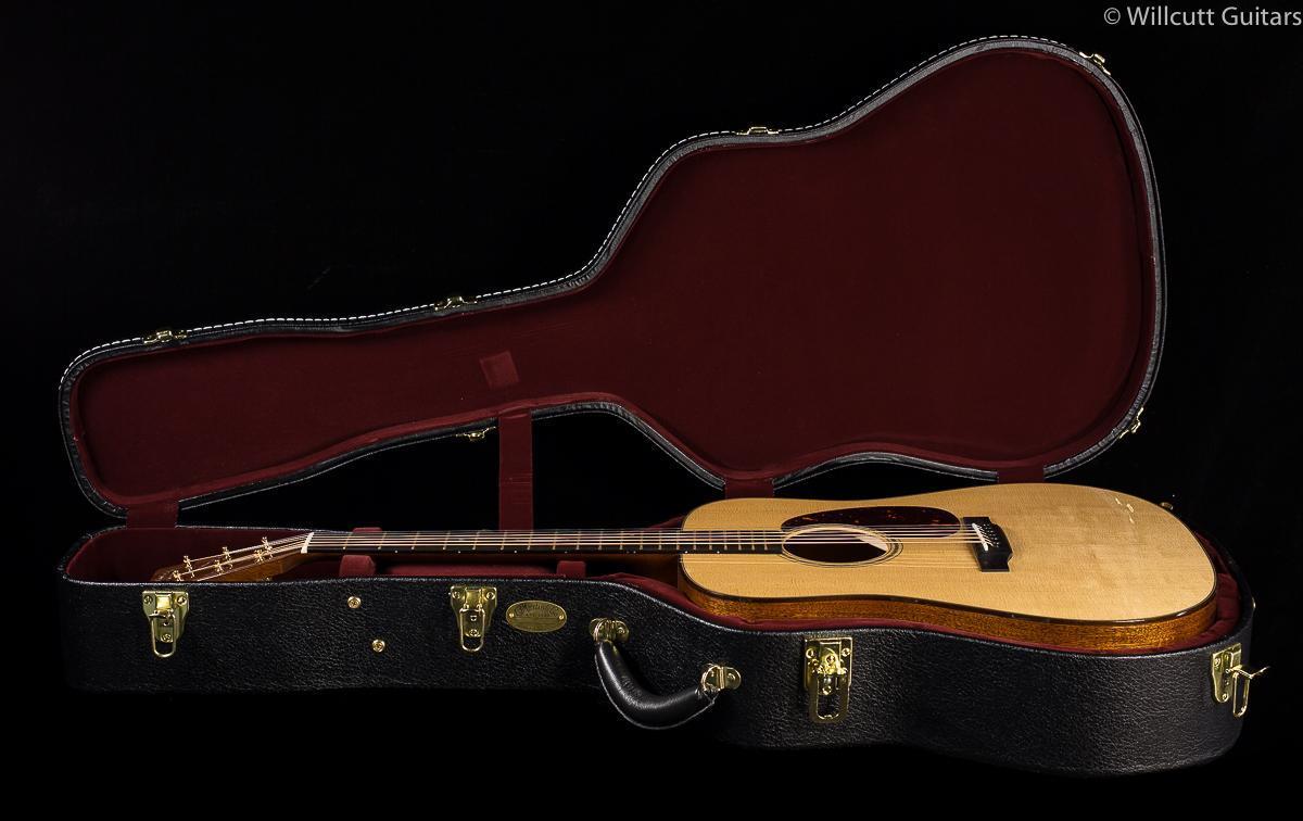 Martin D-18 Modern Deluxe (988)