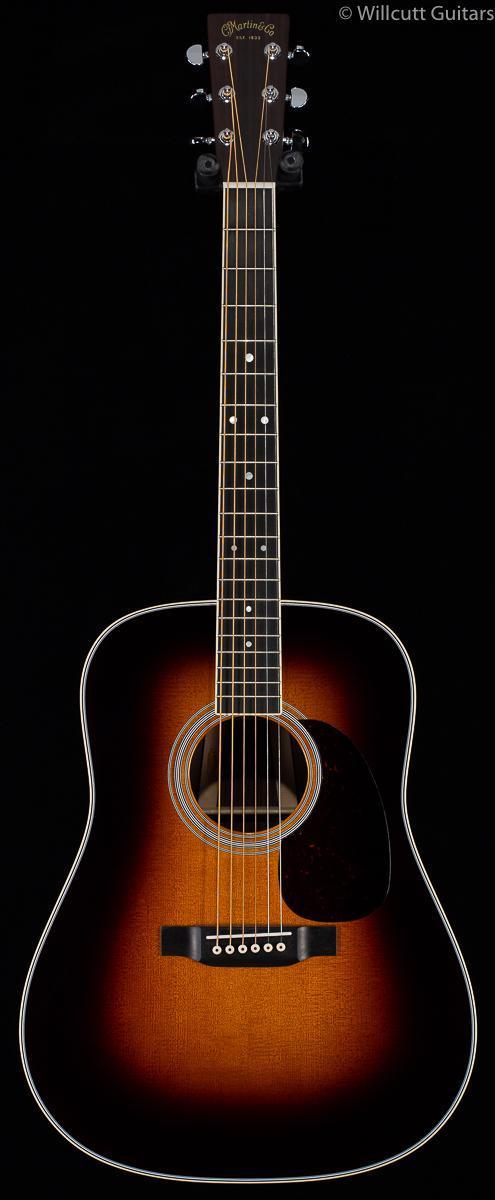 Martin D-35 Sunburst