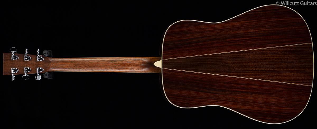Martin D-35 Sunburst