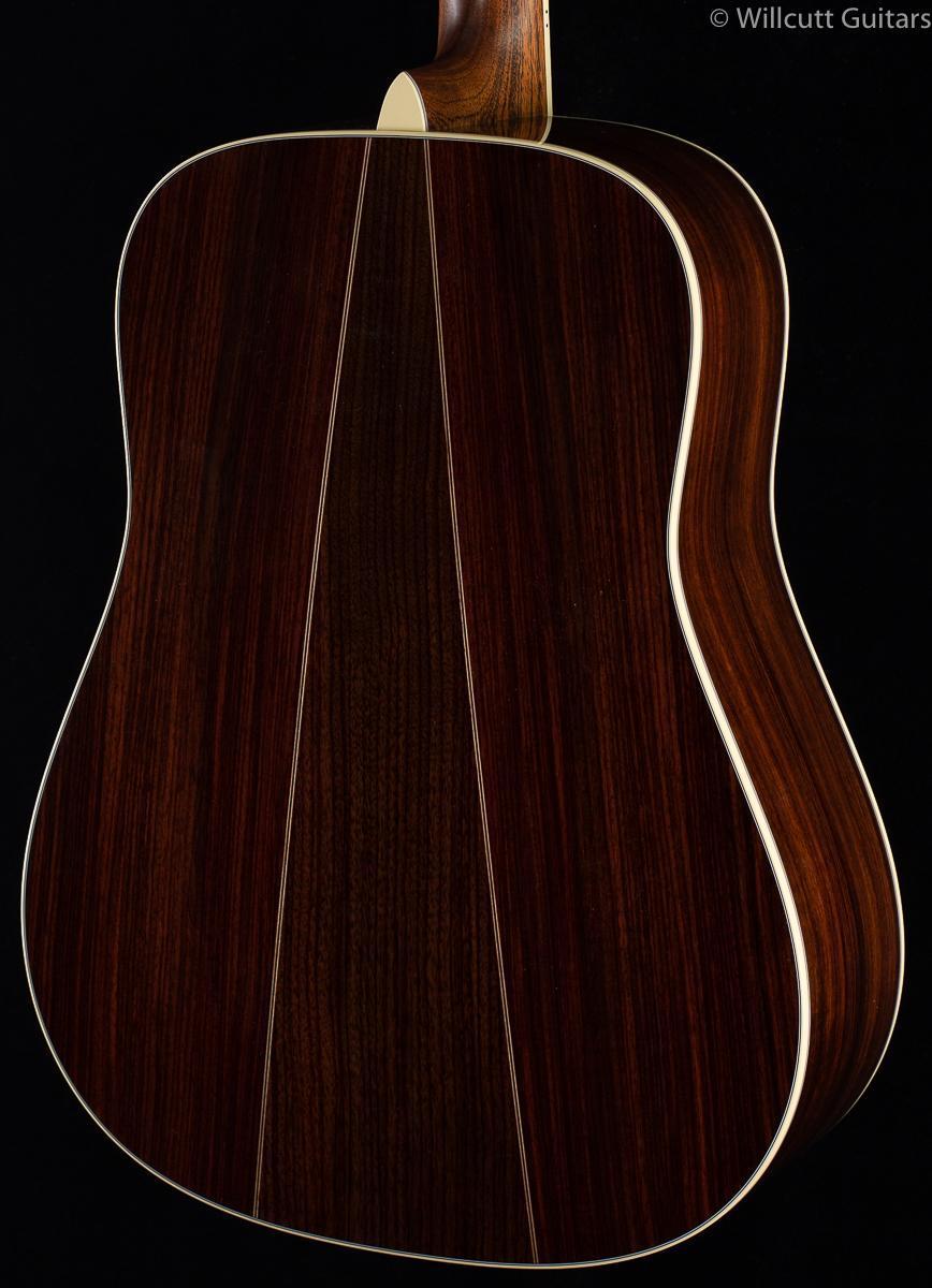 Martin D-35 Sunburst