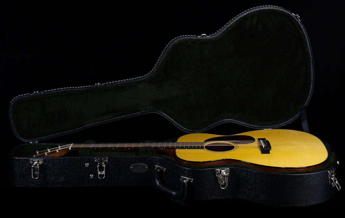 Martin Custom Shop 18 Style 000 Sinker Mahogany Adirondack VTS Top