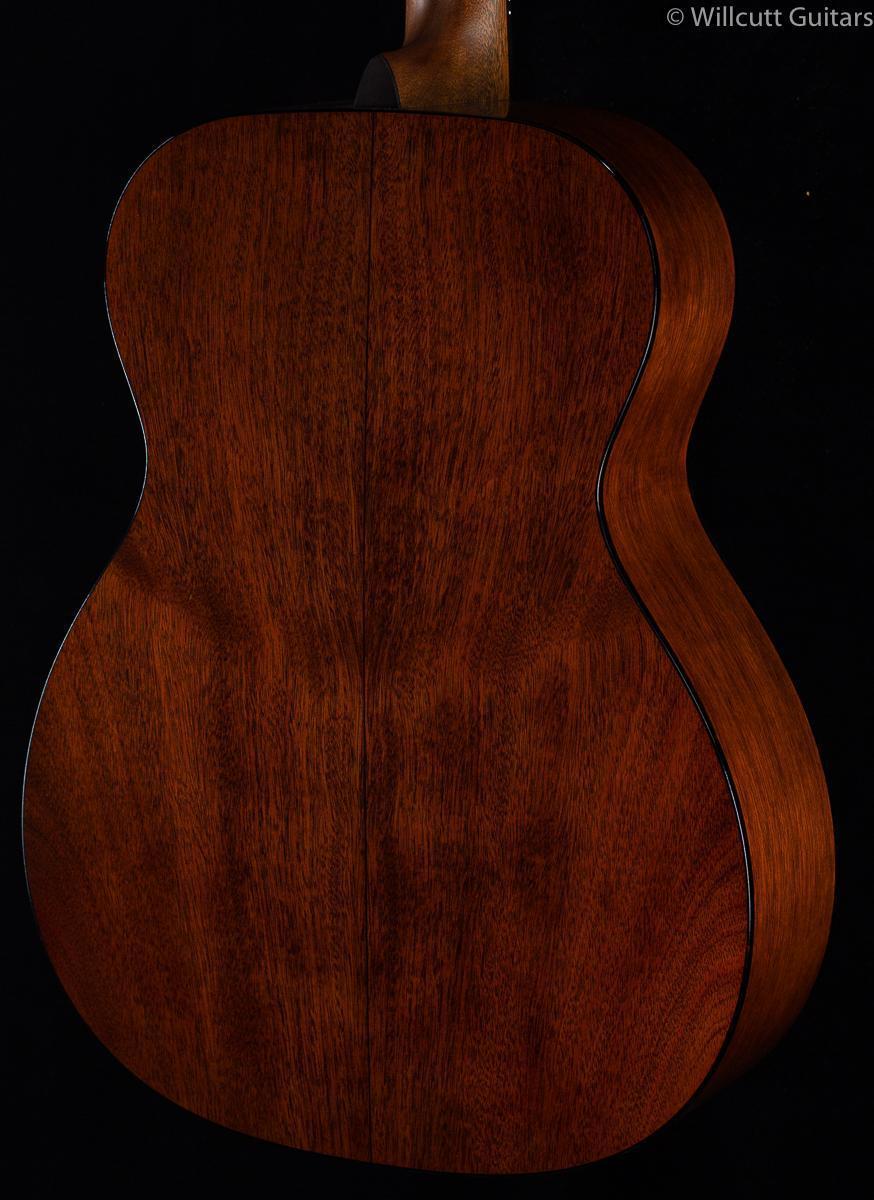 Martin Custom Shop 18 Style 000 Sinker Mahogany
