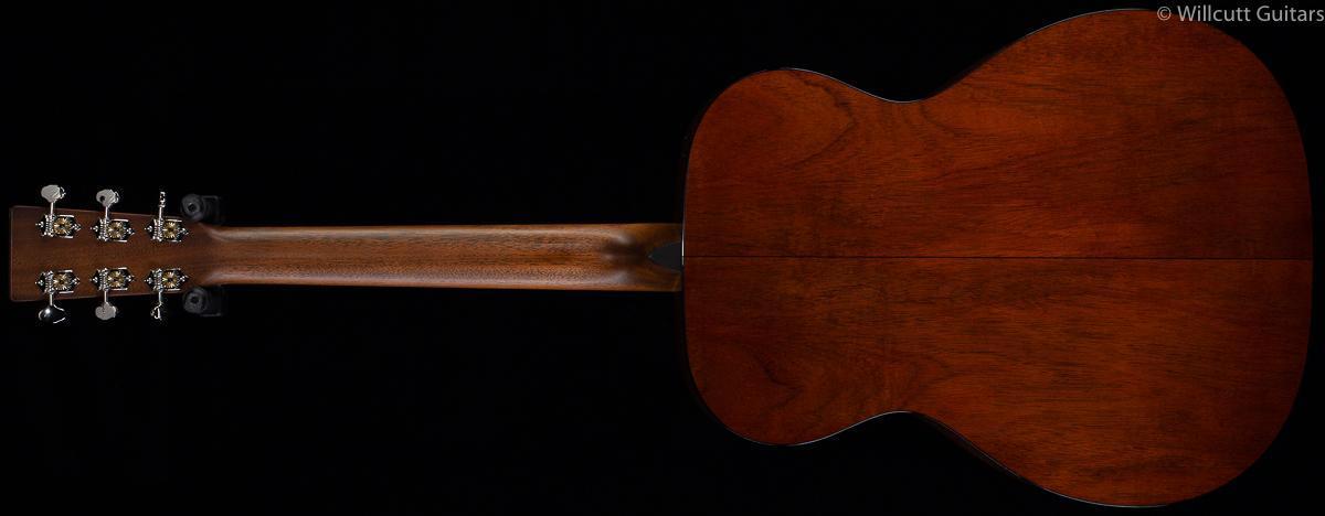 Martin Custom Shop 18 Style 000 Sinker Mahogany