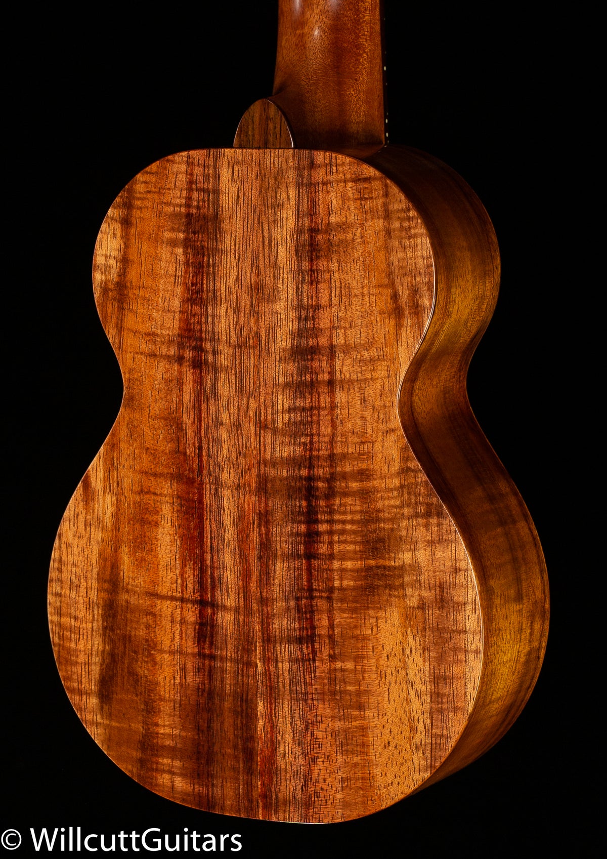 Kamaka HF-1 Ukulele Standard Soprano with Case (089)