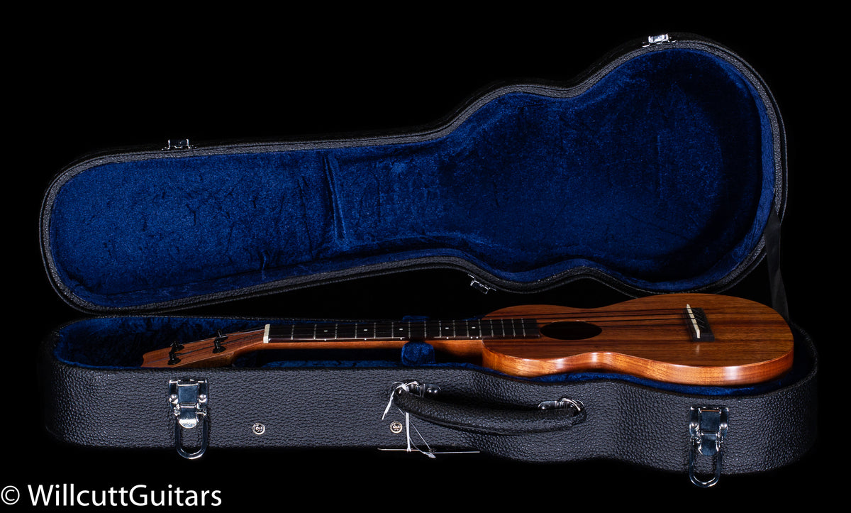 Kamaka HF-2 Concert with Case (092)