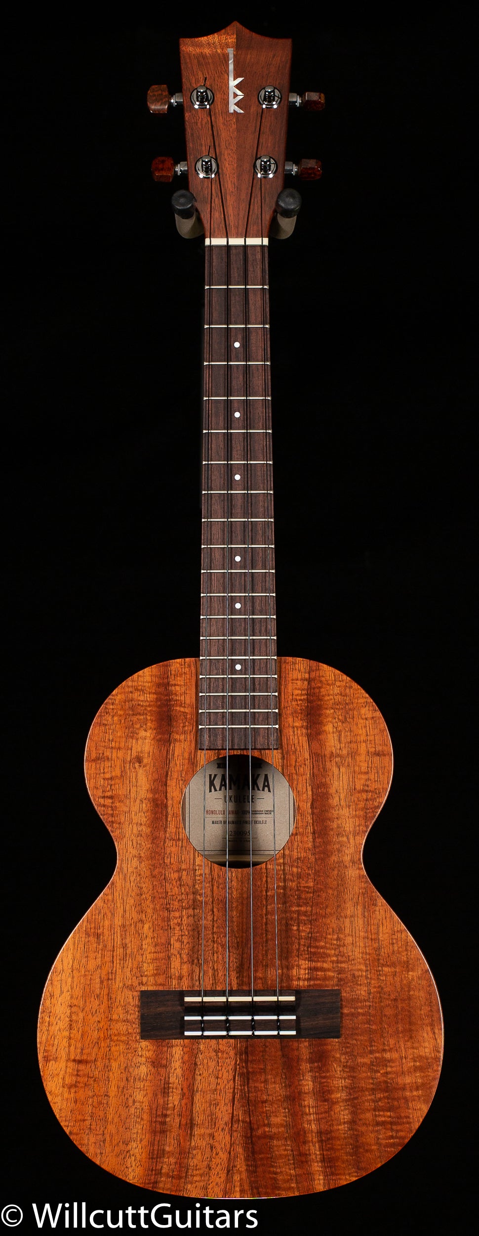 Kamaka HF-3 Ukulele Tenor with Case (095)