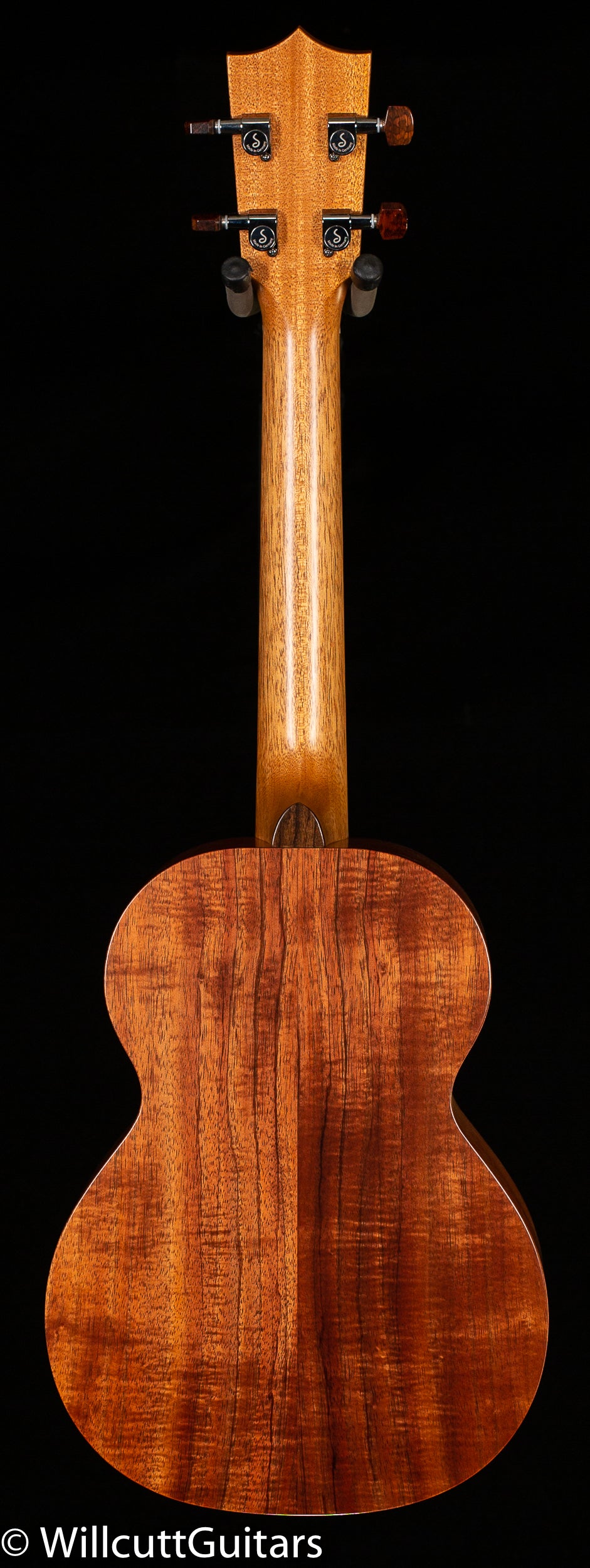 Kamaka HF-3 Ukulele Tenor with Case (095)