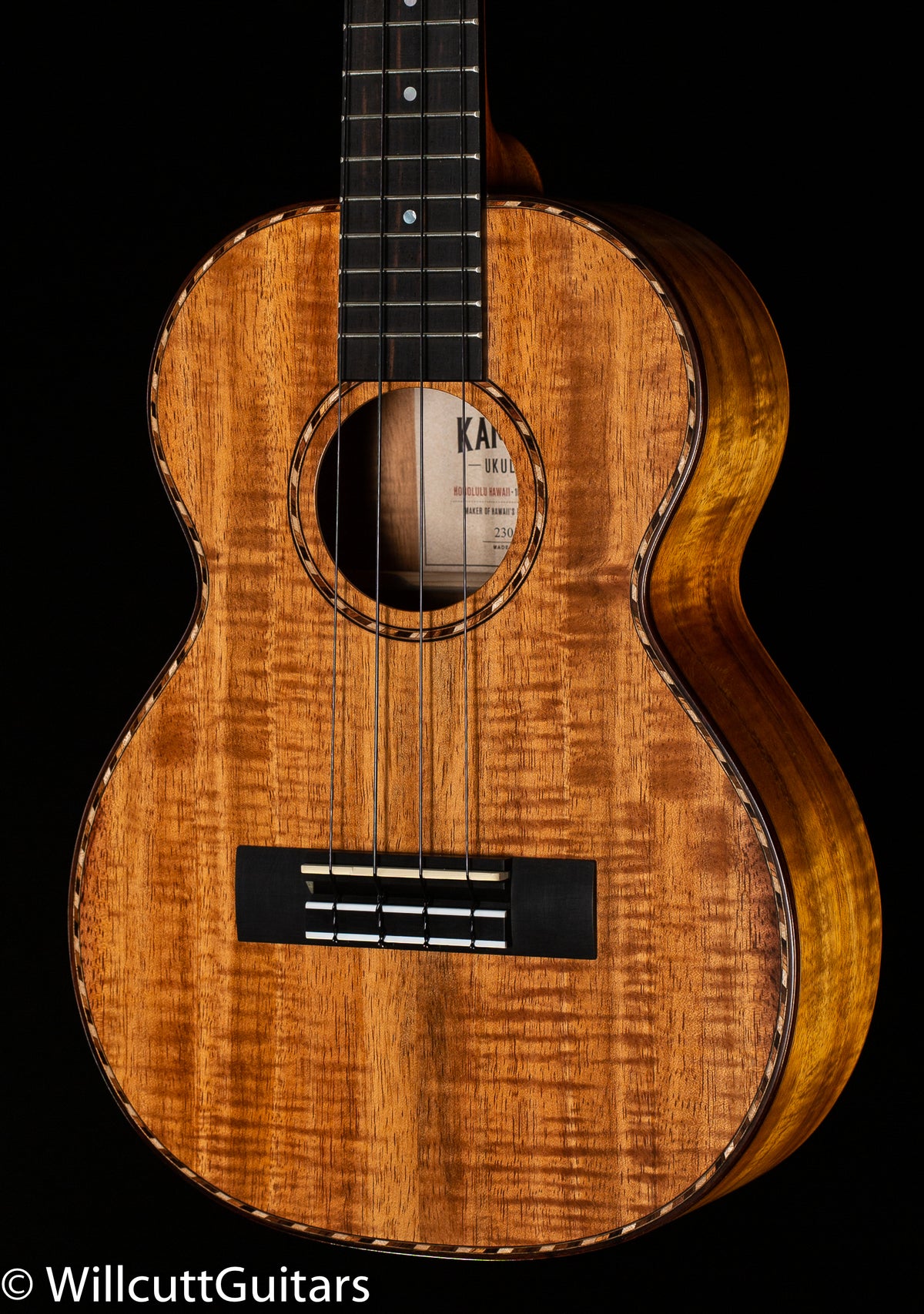 Kamaka HF-3 DI Ukulele Tenor Deluxe Slotted Head with Case (102)