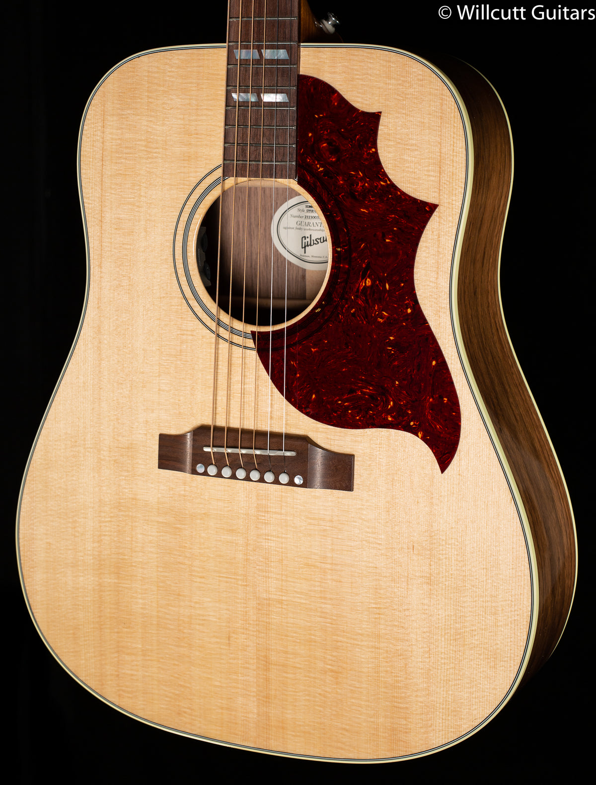 Gibson Hummingbird Studio Walnut Antique Natural