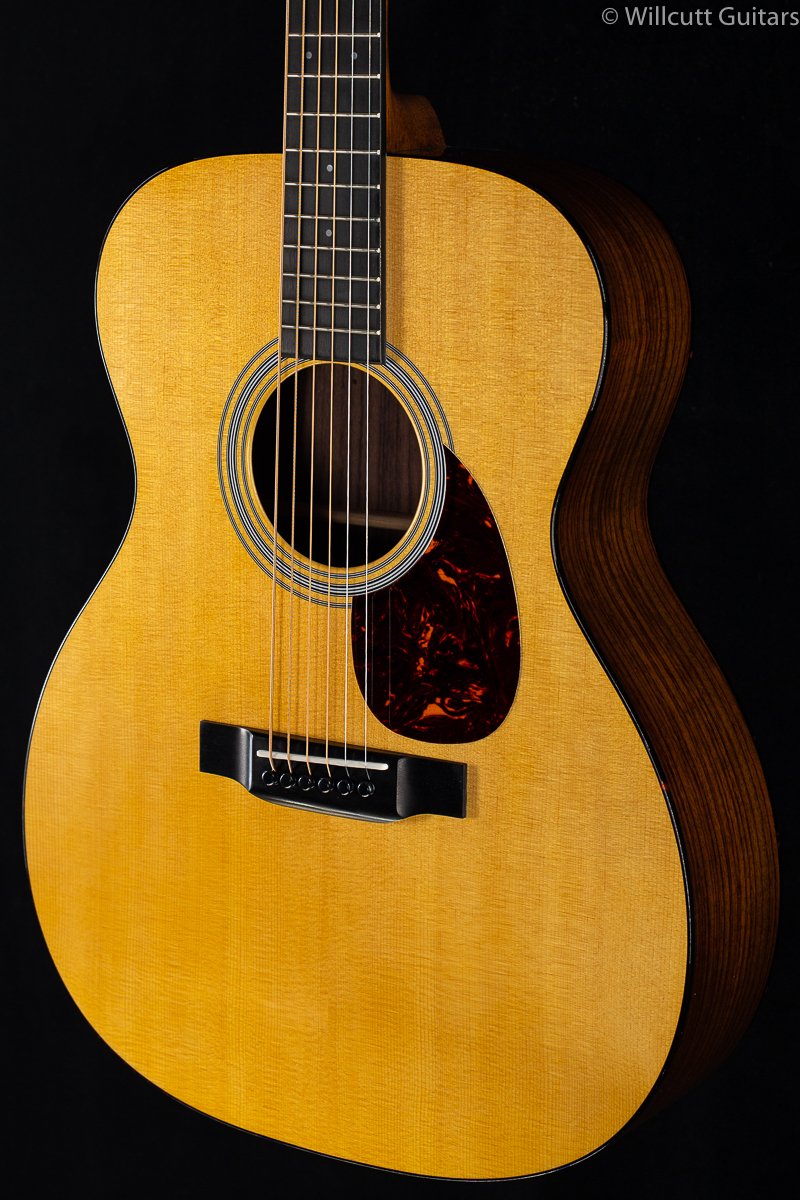 Martin OM-21