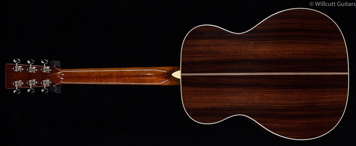 Martin 000-28EC Eric Clapton (130)