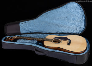 Martin D-16E Mahogany