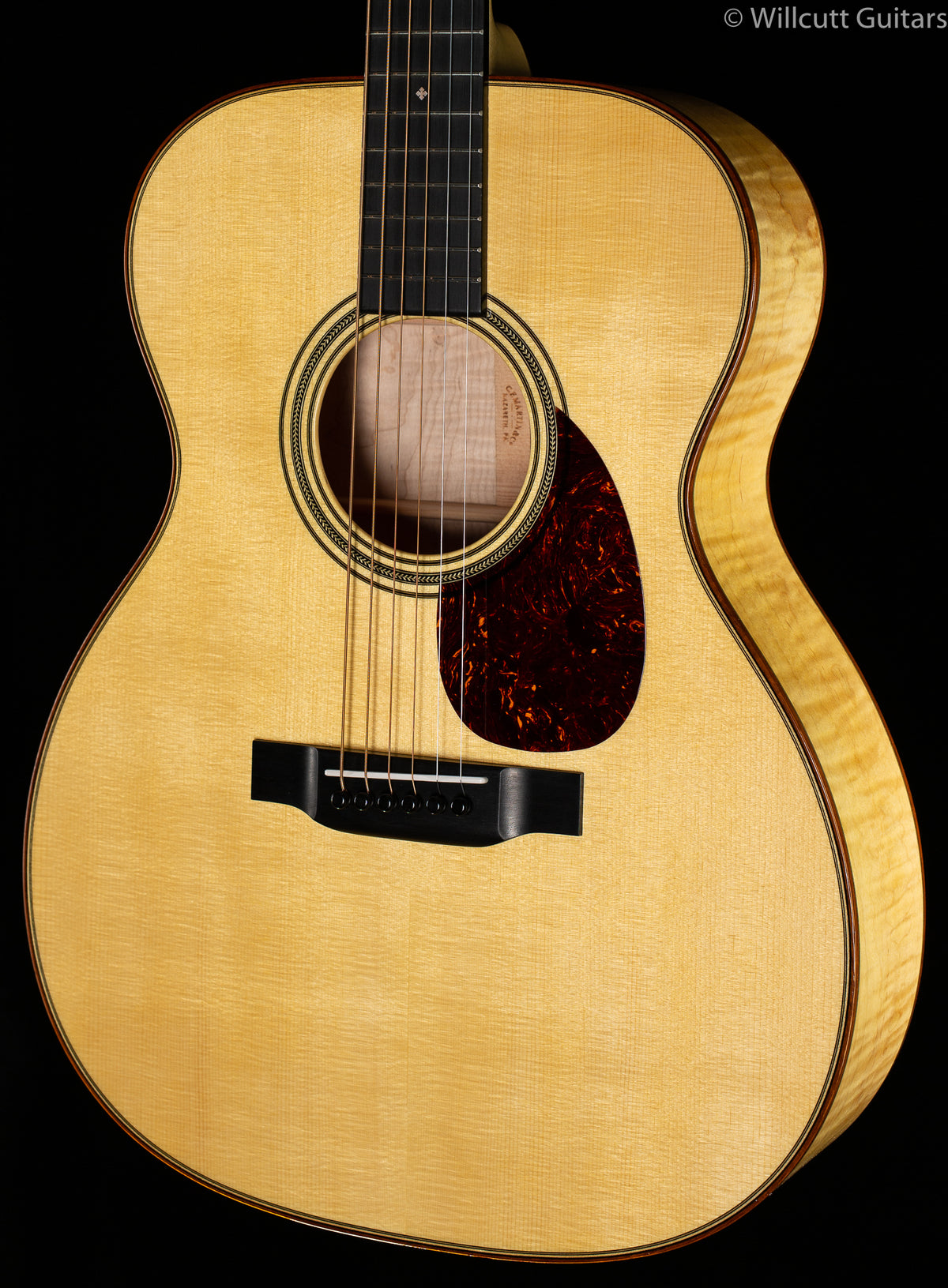 Martin Custom 000-14F Red Curly Maple